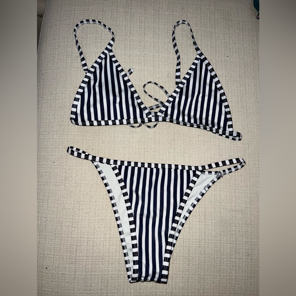 Old Money style bikini